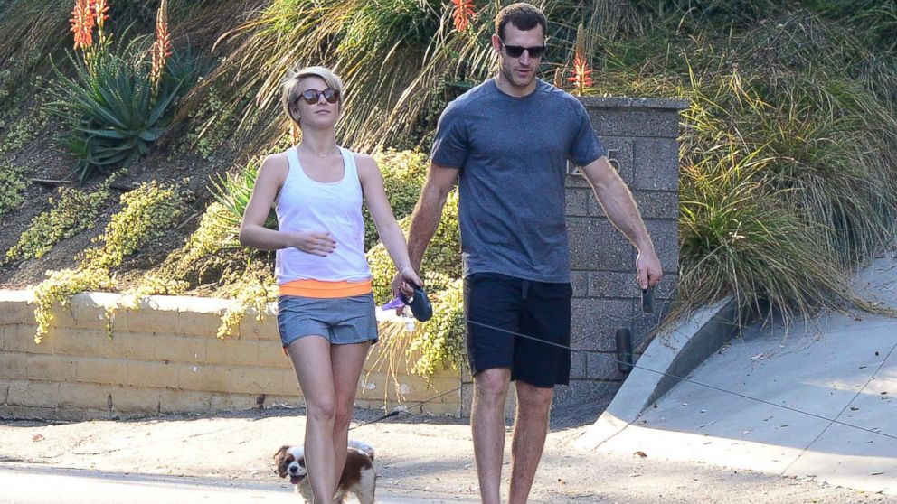 Julianne Hough and Brooks Laich are seen, Feb. 16, 2014, in Los Angeles.