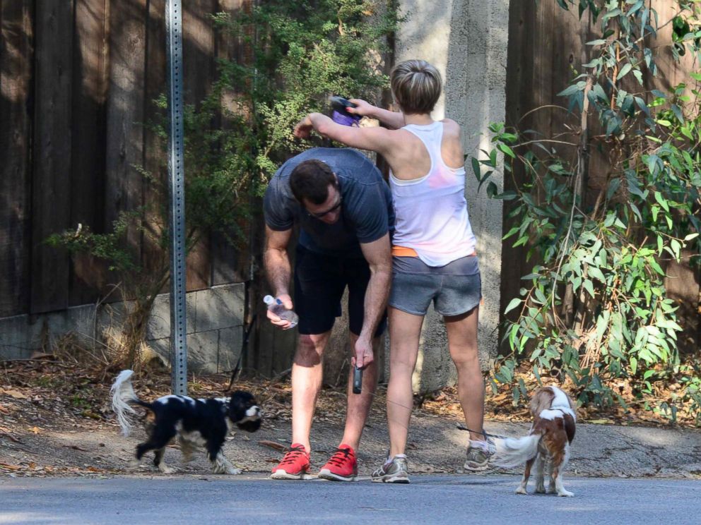 PHOTO: Brooks Laich and Julianne Hough are seen, Feb. 16, 2014, in Los Angeles.