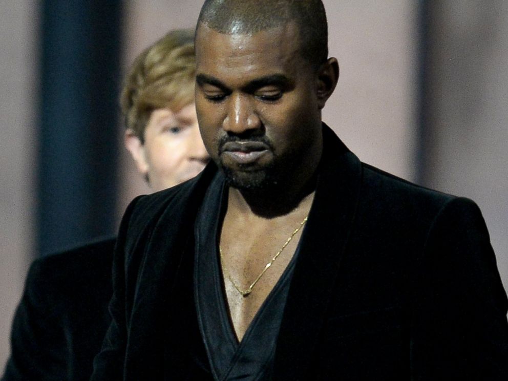 PHOTO: Winner for Album Of The Year Beck reacts as Kanye West leaves the stage at the 57th Annual Grammy Awards in Los Angeles, Feb. 8, 2015.