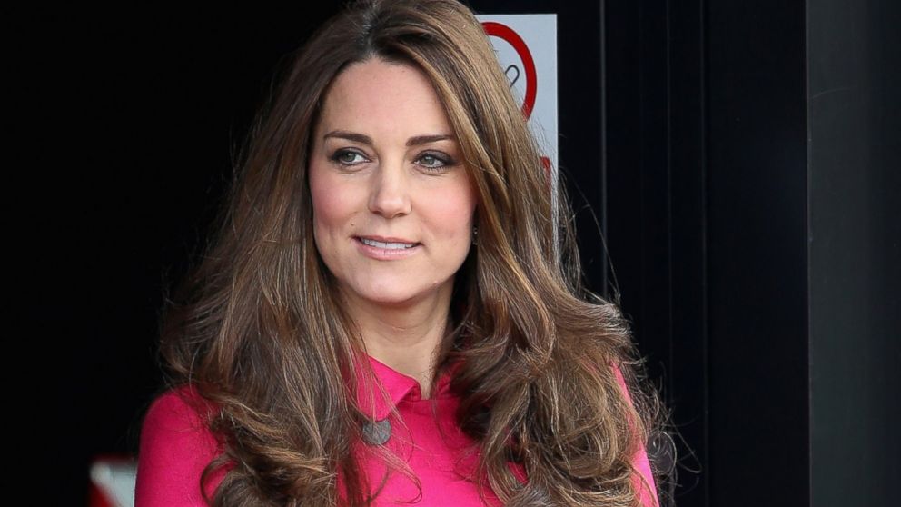 Catherine, Duchess of Cambridge leaves the Stephen Lawrence Centre  on March 27, 2015 in London. 