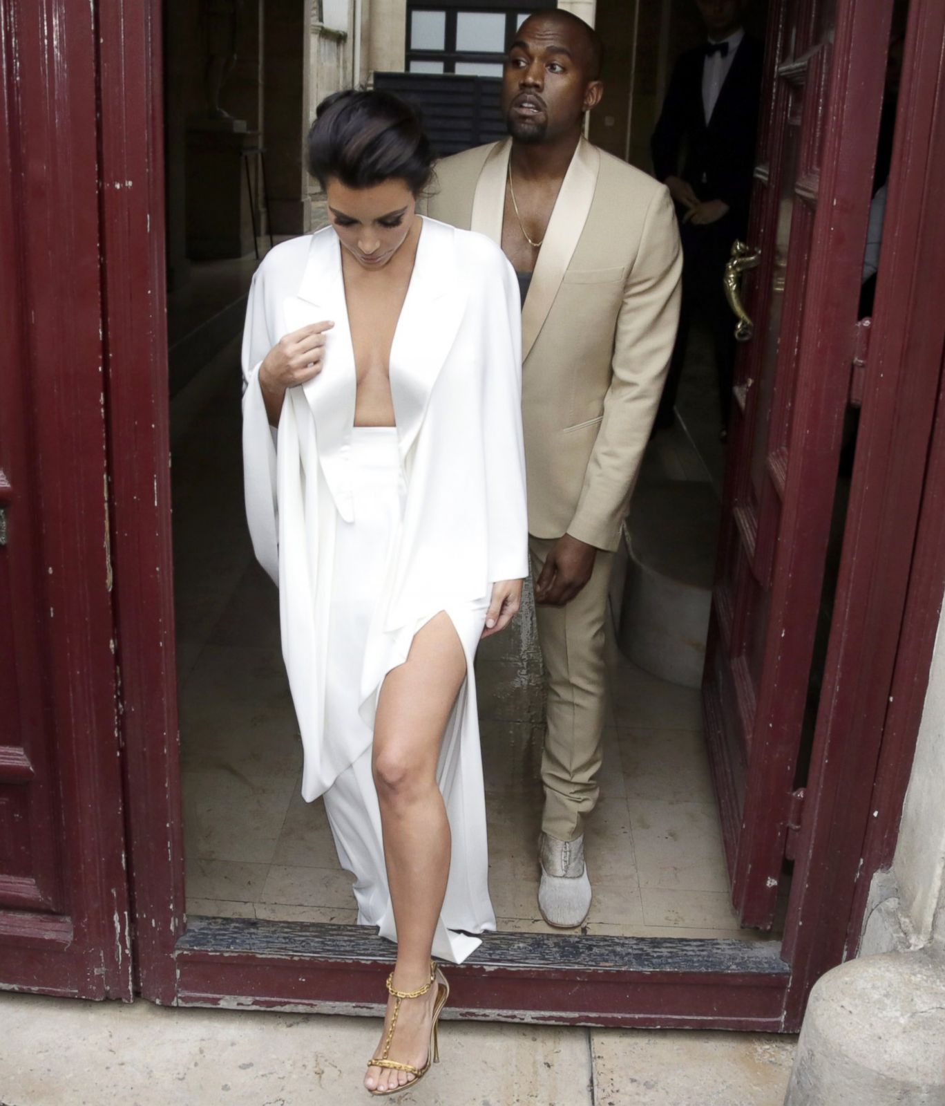 Kim Kardashian And Kanye West S Wedding All The Best Photos From Paris And Florence Photos Abc News