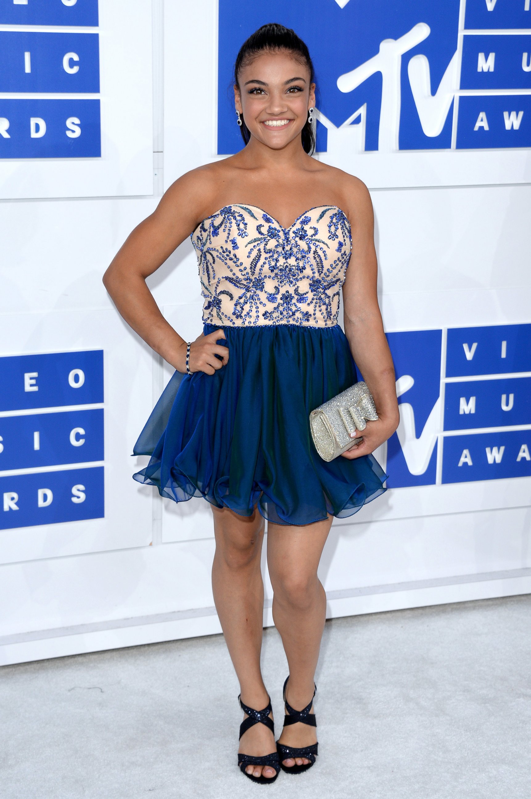 PHOTO: Laurie Hernandez attends the 2016 MTV Video Music Awards at Madison Square Garden, Aug. 28, 2016, in New York City.