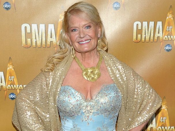 Rose Garden Singer Lynn Anderson Dead At Age 67 Abc News