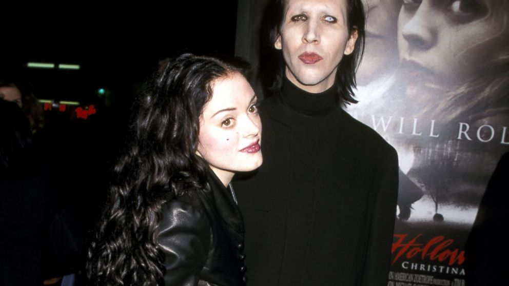 PHOTO: Rose McGowan and Marilyn Manson attend the premiere of "Sleepy Hollow" at Mann Chinese Theater in Hollywood, Calif., Nov. 17, 1999.