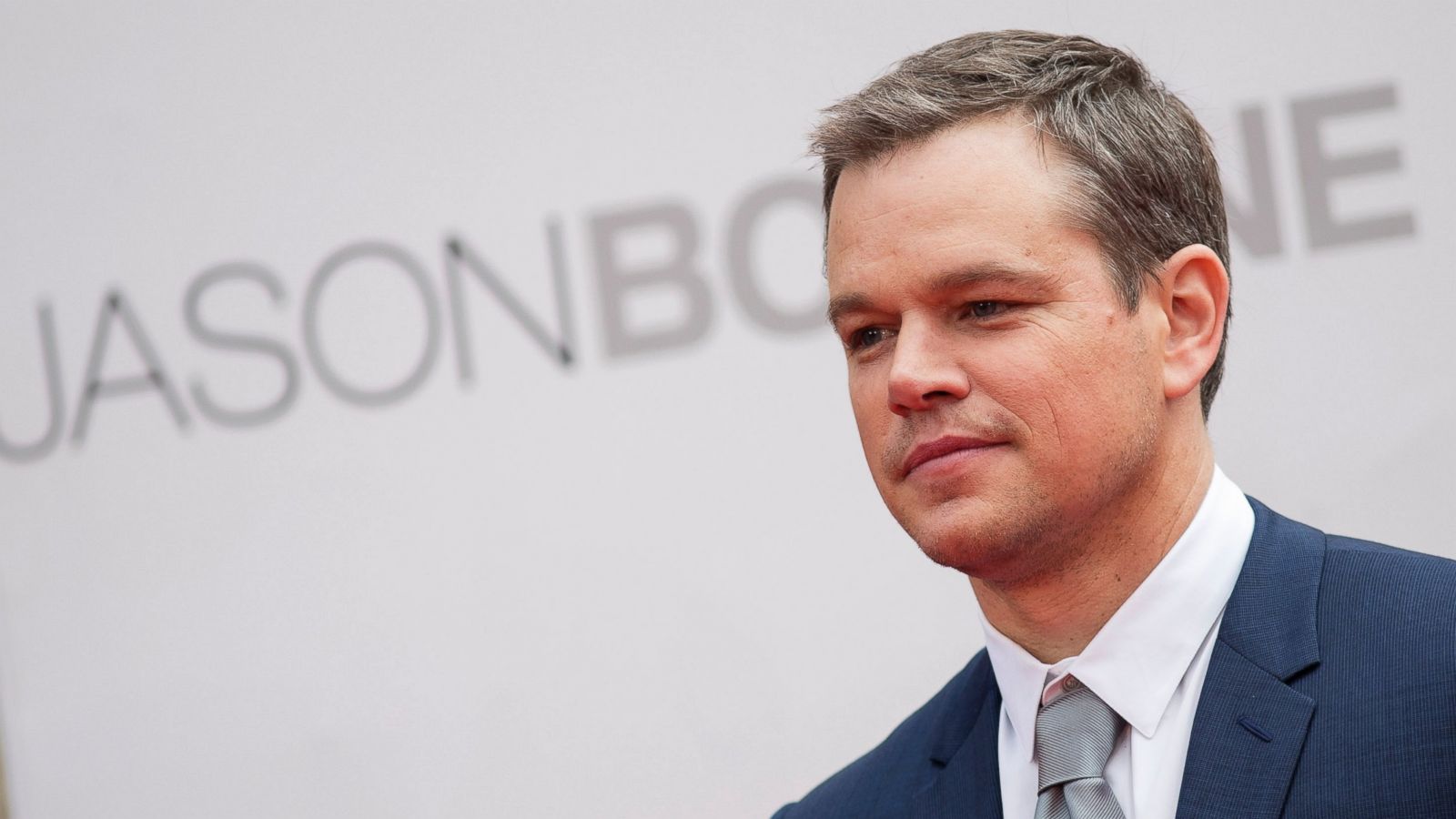 Matt Damon set to return as Jason Bourne in 2016