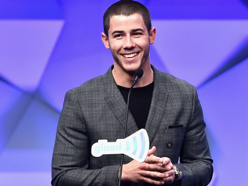 PHOTO: Nick Jonas presents the Vanguard Award onstage during the 27th Annual GLAAD Media Awards at the Beverly Hilton Hotel, April 2, 2016 in Beverly Hills, Calif.