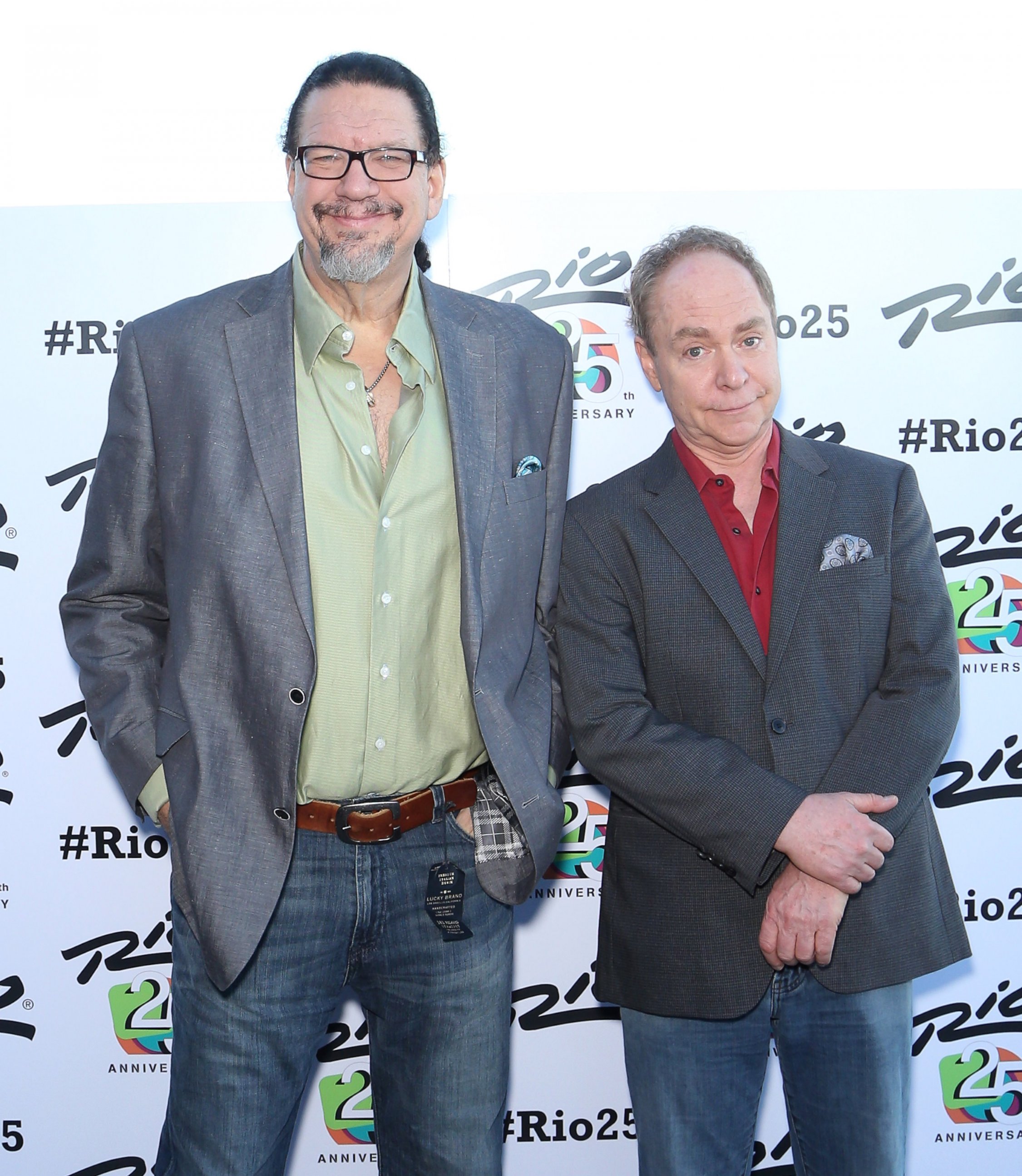 PHOTO: Penn Jillette and Teller of the comedy/magic team Penn & Teller arrive at the Voodoo Lounge at the Rio Hotel & Casino during the resort's silver anniversary celebration, Jan. 14, 2015, in Las Vegas.