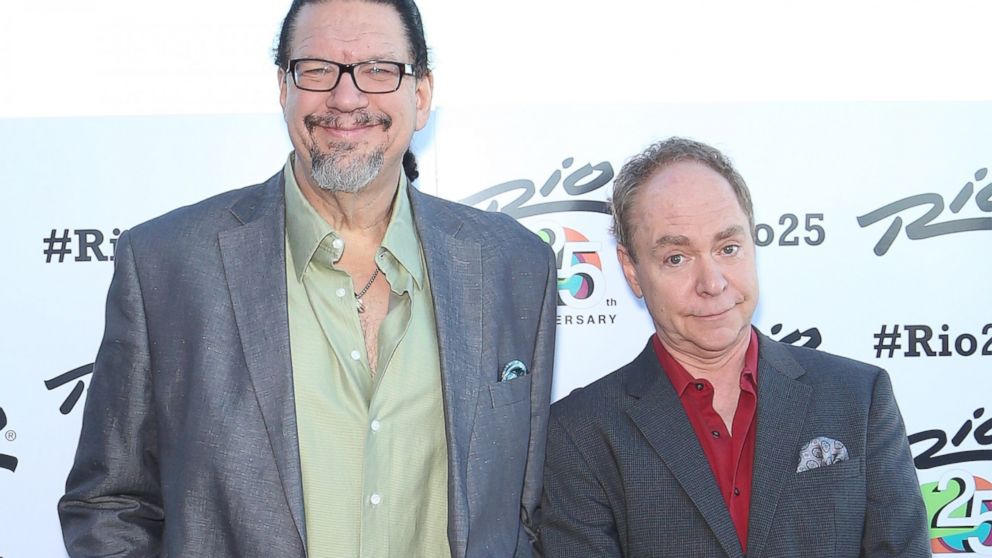 PHOTO: Penn Jillette and Teller of the comedy/magic team Penn & Teller arrive at the Voodoo Lounge at the Rio Hotel & Casino during the resort's silver anniversary celebration, Jan. 14, 2015, in Las Vegas.