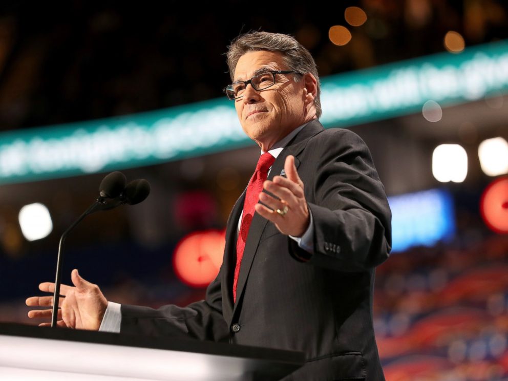 PHOTO: Rick Perry delivers a speech on the first day of the Republican National Convention, July 18, 2016, in Cleveland, Ohio.