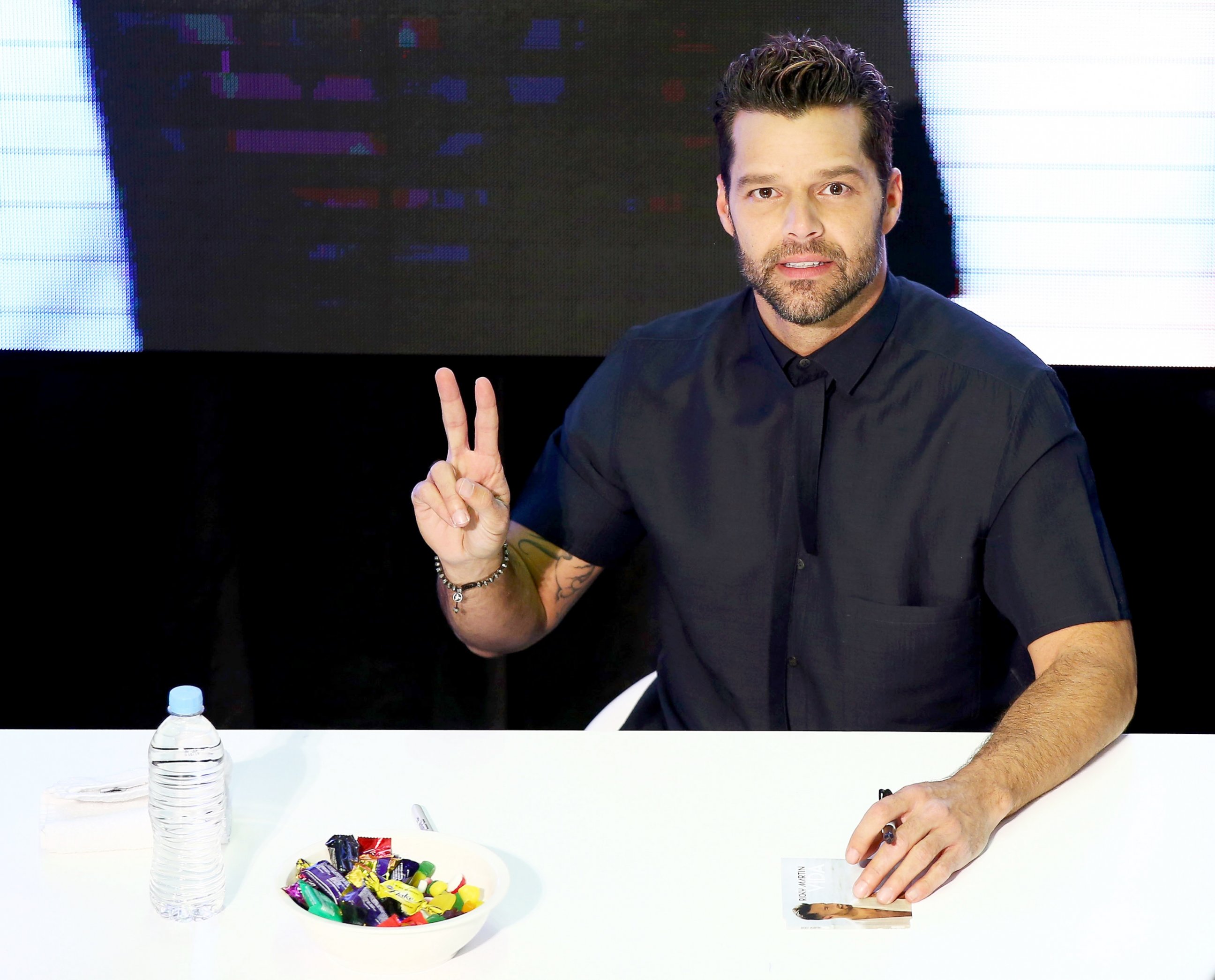 Meet and Greet With Ricky Martin in Sydney Picture Star Spotting