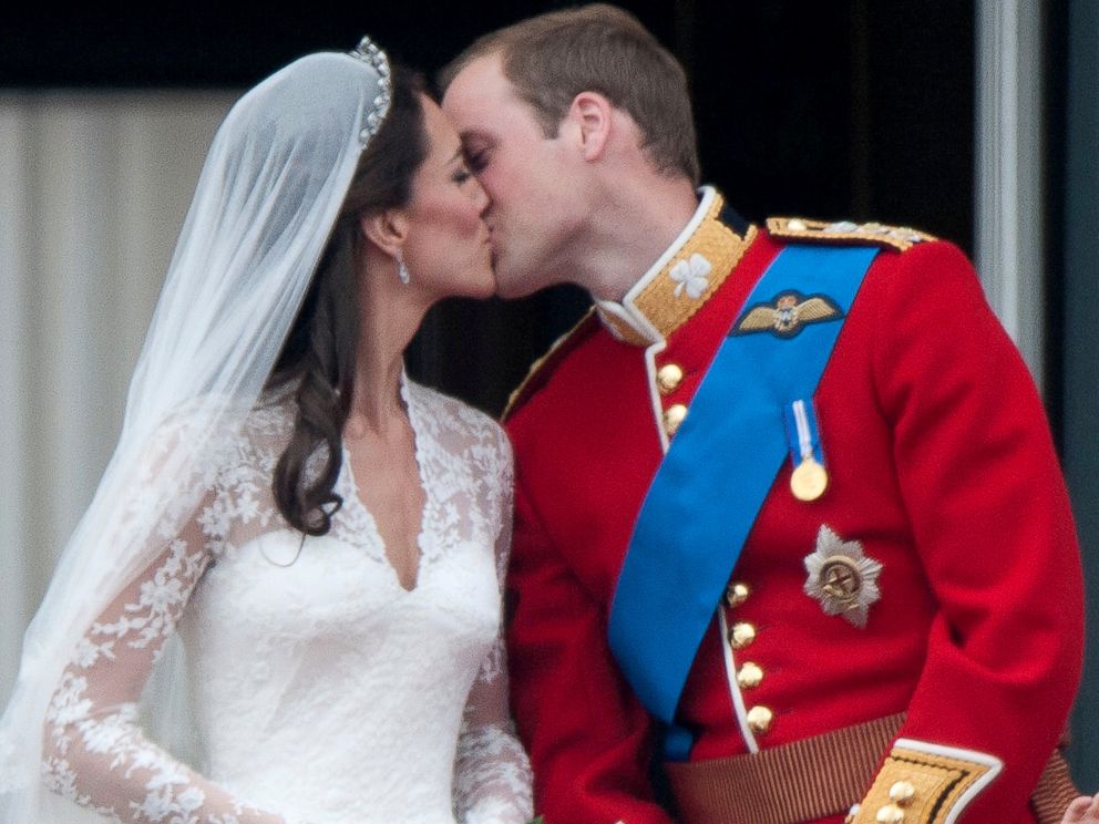 PHOTO: Catherine, Duchess of Cambridge and Prince William, Duke of Cambridge on the balcony at Buckingham Palace following their wedding at Westminster Abbey, April 29, 2011, in London.