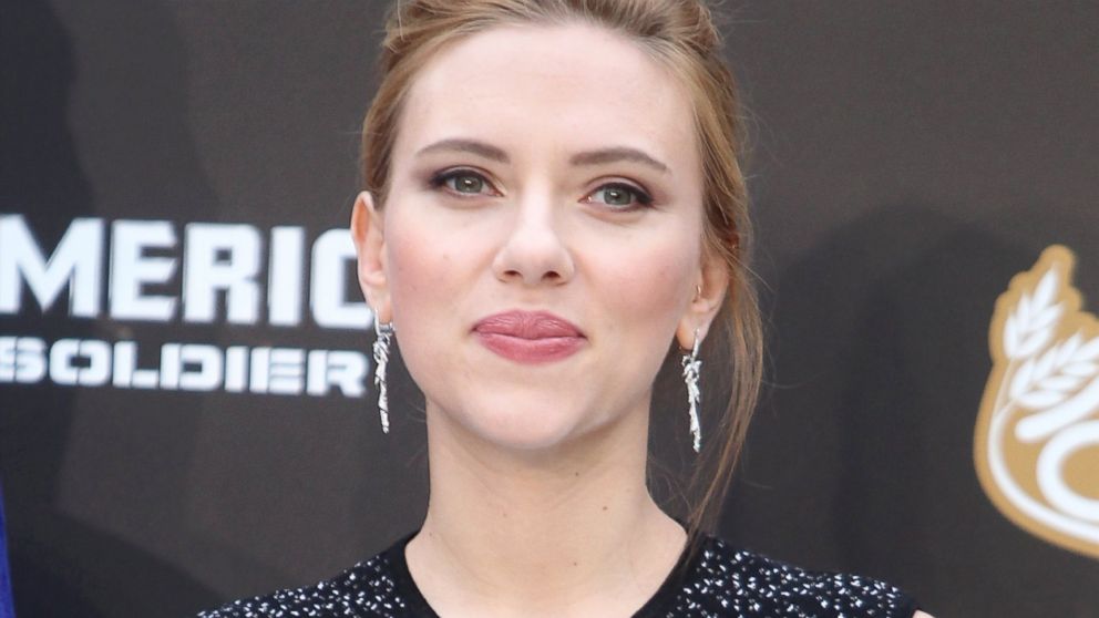 Scarlett Johansson attends "Captain America: The Winter Soldier" premiere at Taikoo Li Sanlitun, March 24, 2014, in Beijing.