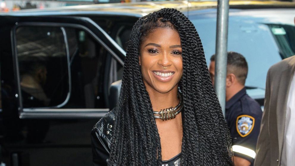 Singer Simone Battle leaves the "Good Morning America" taping at the ABC Times Square Studios on Aug. 20, 2014 in New York City.  