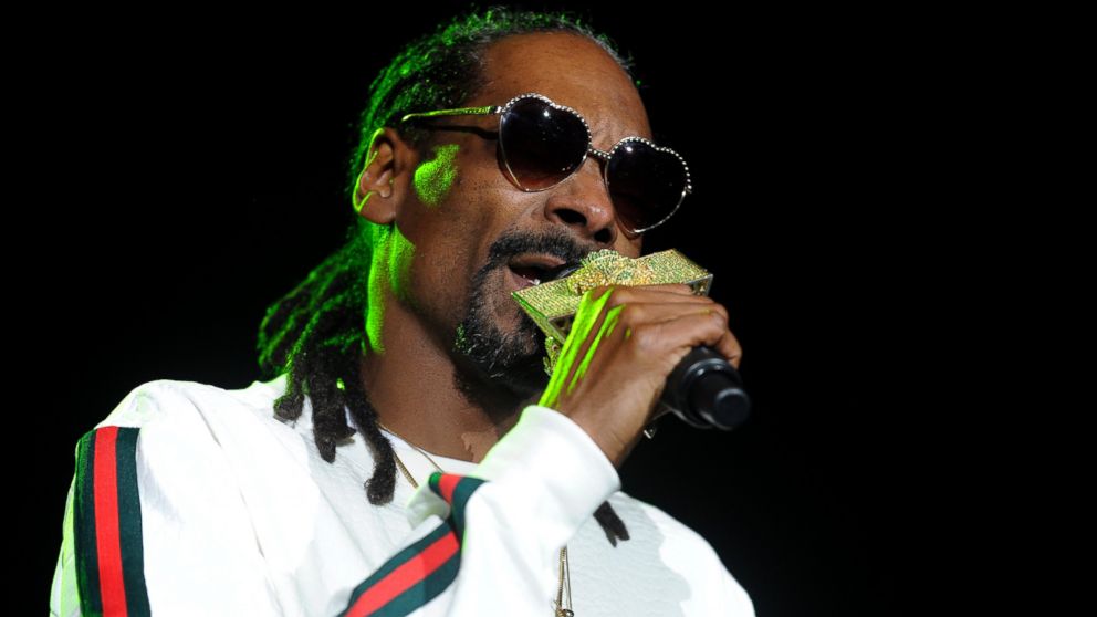 Snoop Dogg performs at Fiddlers Green Amphitheatre in Denver, April 20, 2015.