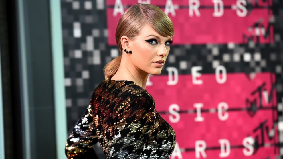 Taylor Swift attends the 2015 MTV Video Music Awards at Microsoft Theater,Aug. 30, 2015, in Los Angeles.