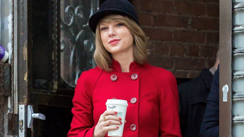 Taylor Swift is seen in TriBeCa on Jan. 17, 2015 in New York City.