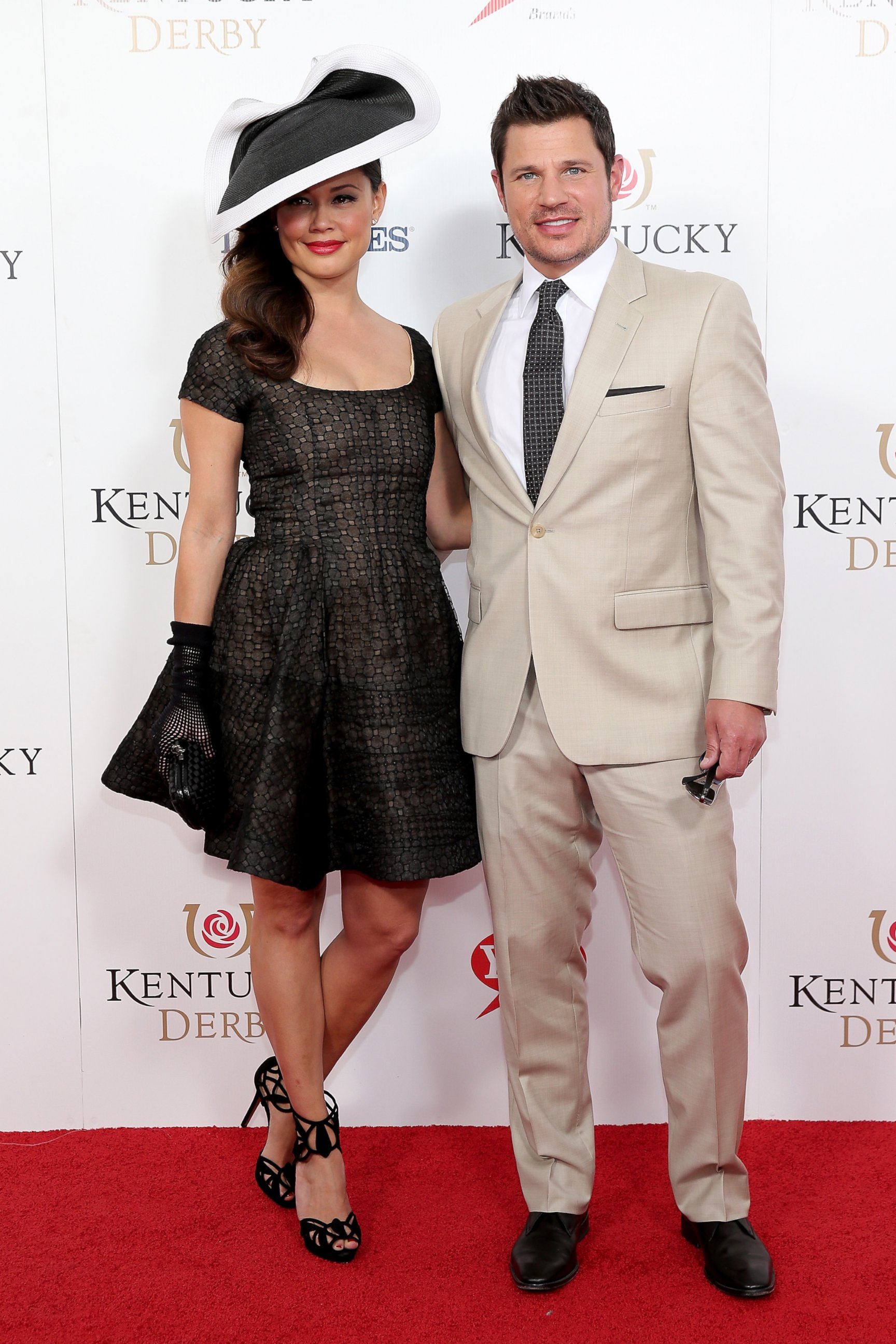 PHOTO: Vanessa Lachey and Nick Lachey attend the 141st Kentucky Derby at Churchill Downs on May 2, 2015 in Louisville, Ky. 