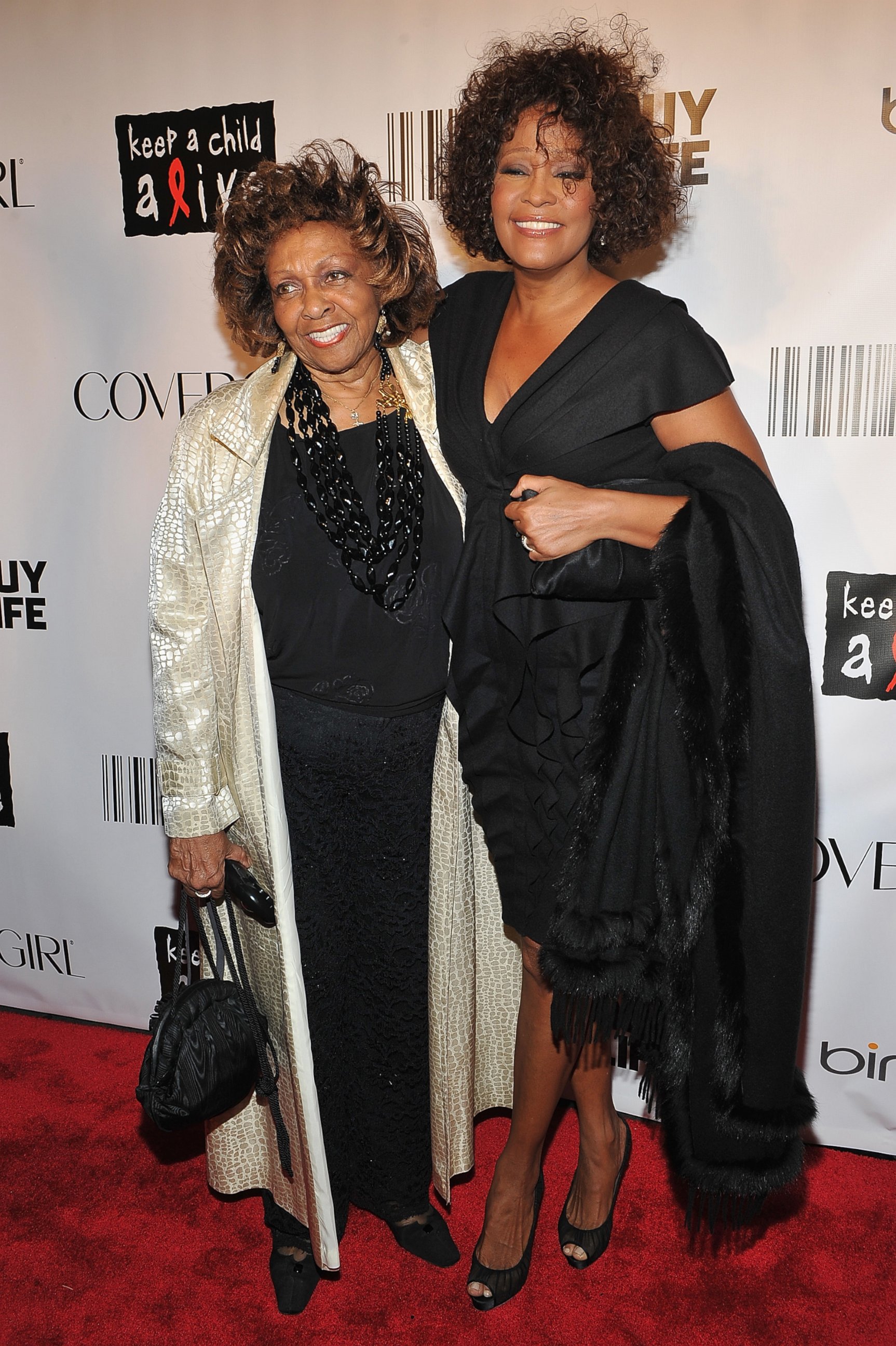 PHOTO: Cissy Houston and Whitney Houston are seen on Sept. 30, 2010 in New York City.