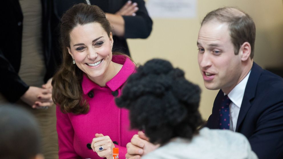 PHOTO: Prince William, Duke of Cambridge and Catherine, Duchess of Cambridge take part in an art class as they visit The Door/City Kids Foundation, Dec. 9, 2014 in New York.  