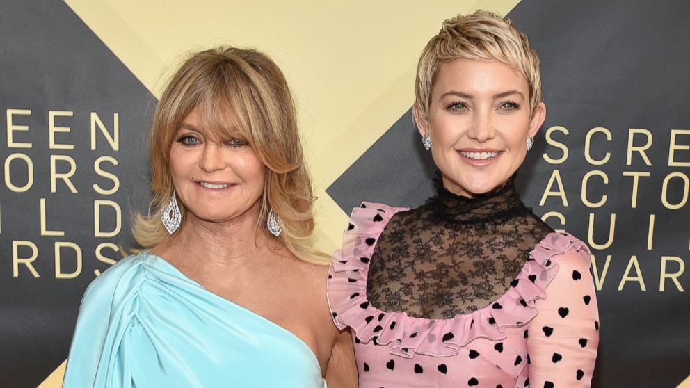 PHOTO: Goldie Hawn and Kate Hudson attend the 24th Annual Screen Actors Guild Awards at The Shrine Auditorium on Jan. 21, 2018 in Los Angeles.