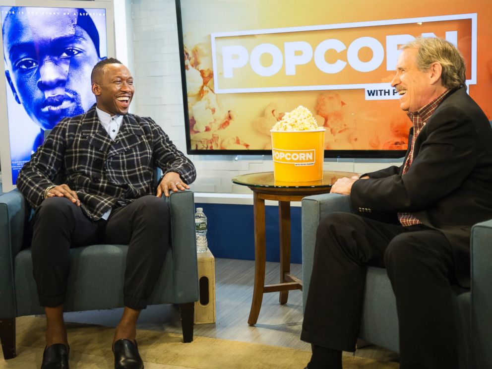 PHOTO: Mahershala Ali and Peter Travers at the ABC News studios in New York, November 28, 2016.