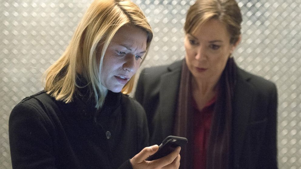 Claire Danes as Carrie Mathison and Elizabeth Marvel as Elizabeth Keane in and episode of "Homeland," Season 6, Episode 12.