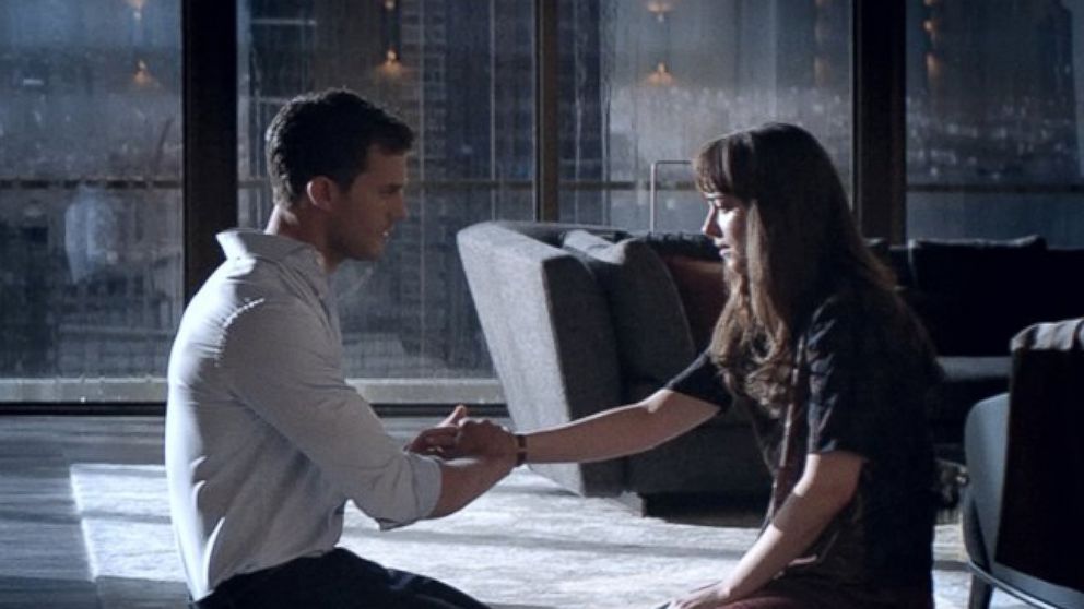 Fifty Shades Darker Lacks Chemistry Pretends To Have Meaningful Plot Abc News