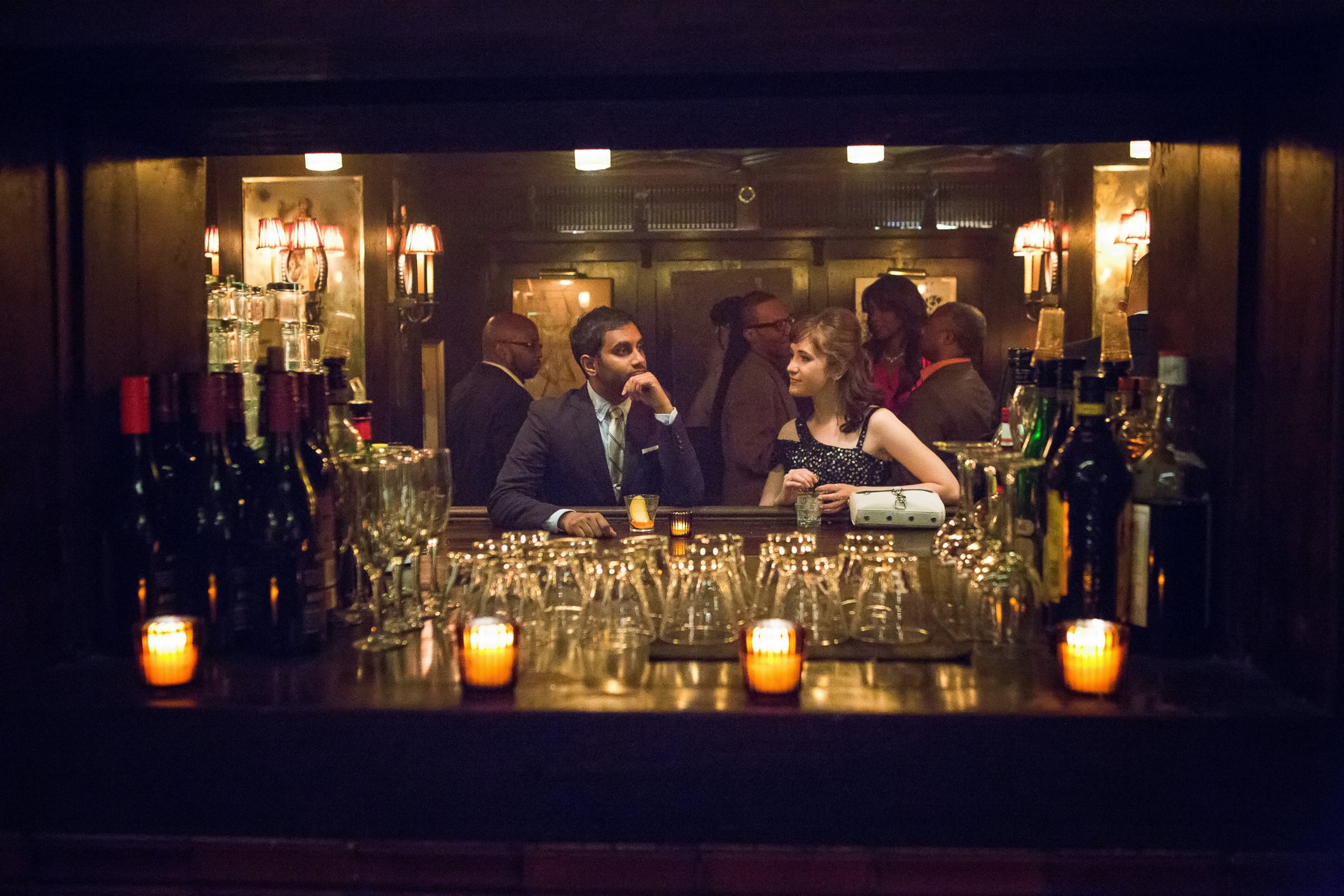 PHOTO: Aziz Ansari is seen in a still from "Master of None."