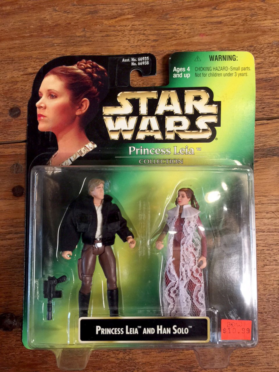 PHOTO: Princess Leia and Han Solo action figure in its original packaging.