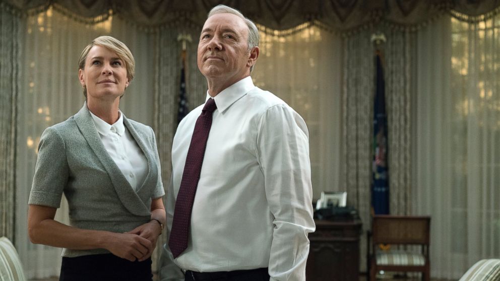 PHOTO: Robin Wright, as Claire Underwood, left, and Kevin Spacey, as Francis Underwood, in a scene from "House of Cards."