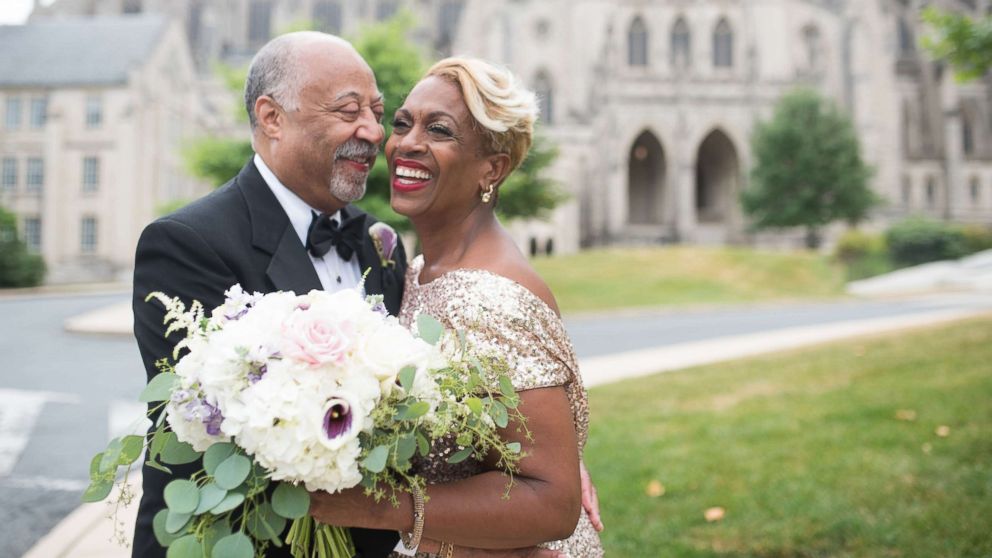 Jennifer and Timothy Bing lost their wedding photos in a fire 38 years ago. Their daughter Ashleigh gifted them a wedding photo shoot for their anniversary.