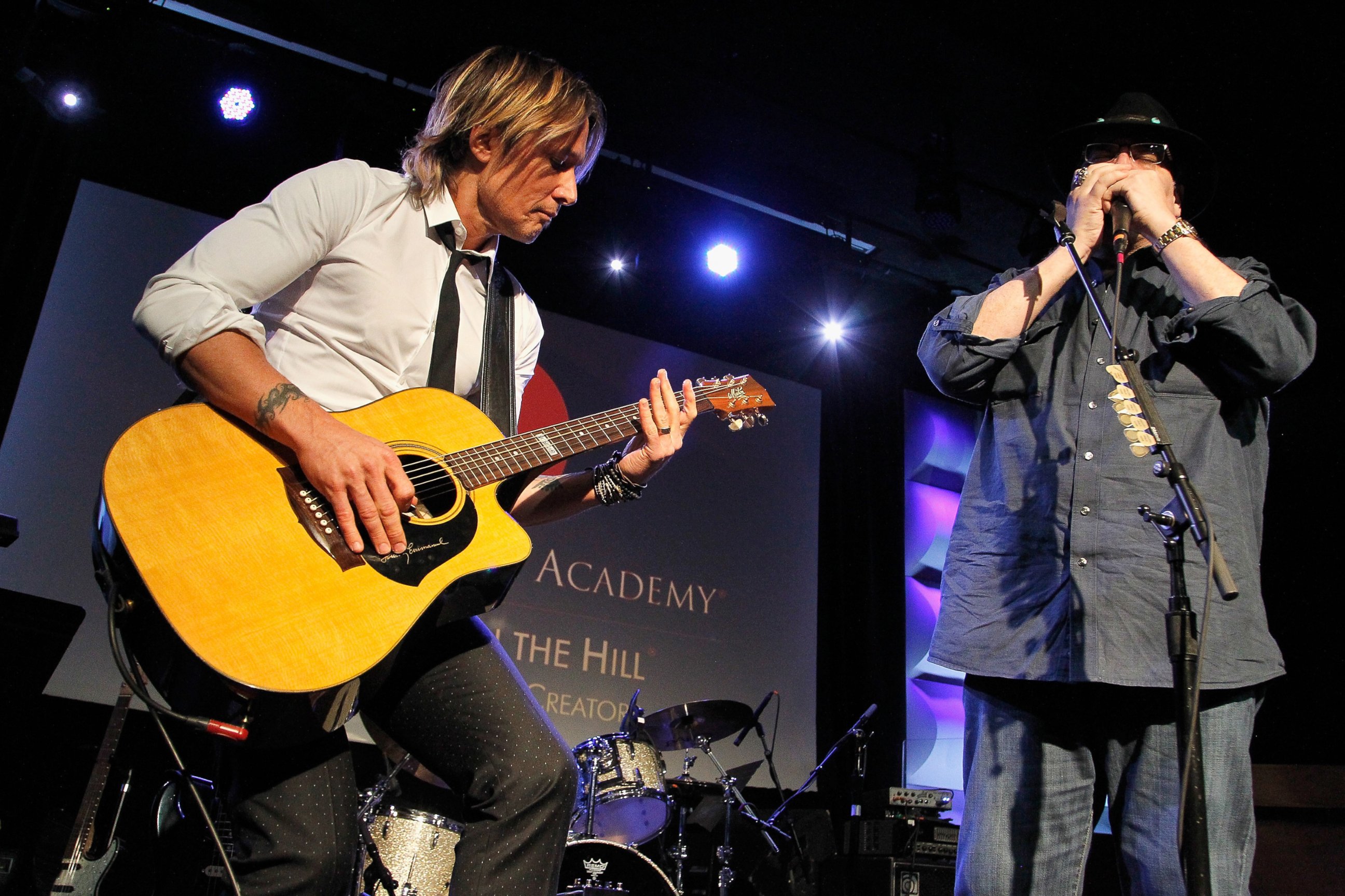 PHOTO: Keith Urban and John Popper perform at the GRAMMYs on the Hill Awards on April 5, 2017. 
