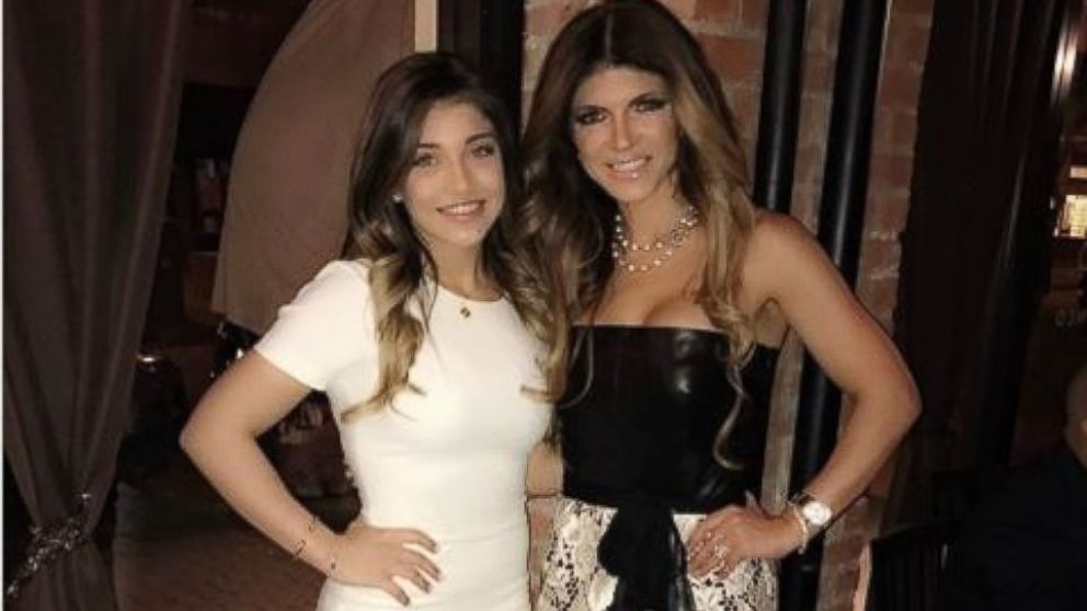 Teresa Giudice shared this photo on her Instagram account, April 9, 2017.