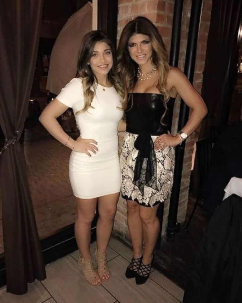 Teresa Giudice Celebrates Daughter S Religious Milestone With Party Abc News