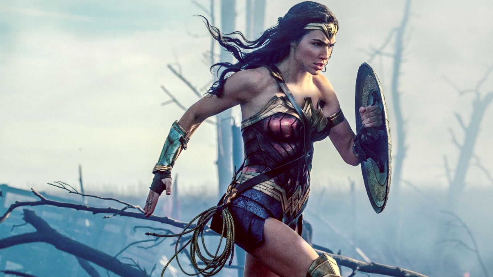 Critics rave about Gal Gadot in 'Wonder Woman,' say film is upbeat