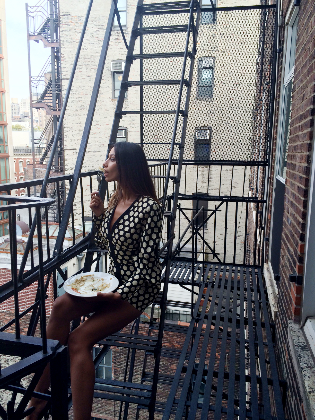 PHOTO: "Lunch on the stoop. Only in New York!"