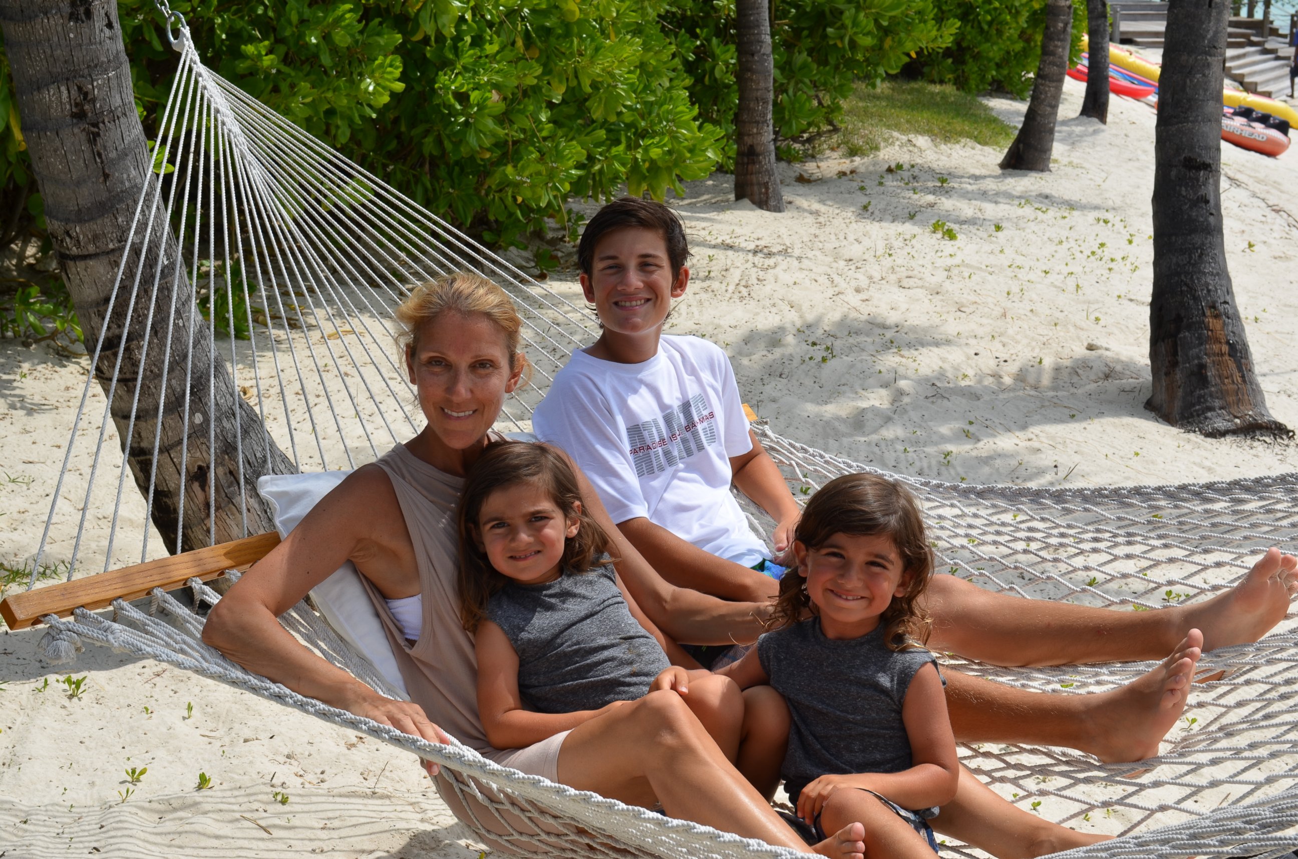 PHOTO: Celine Dion relaxes with her three sons, 5-year-old twins Nelson and Eddy, and 15-year-old Rene-Charles.