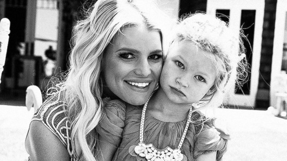Jessica Simpson Clothes and Outfits, Page 56