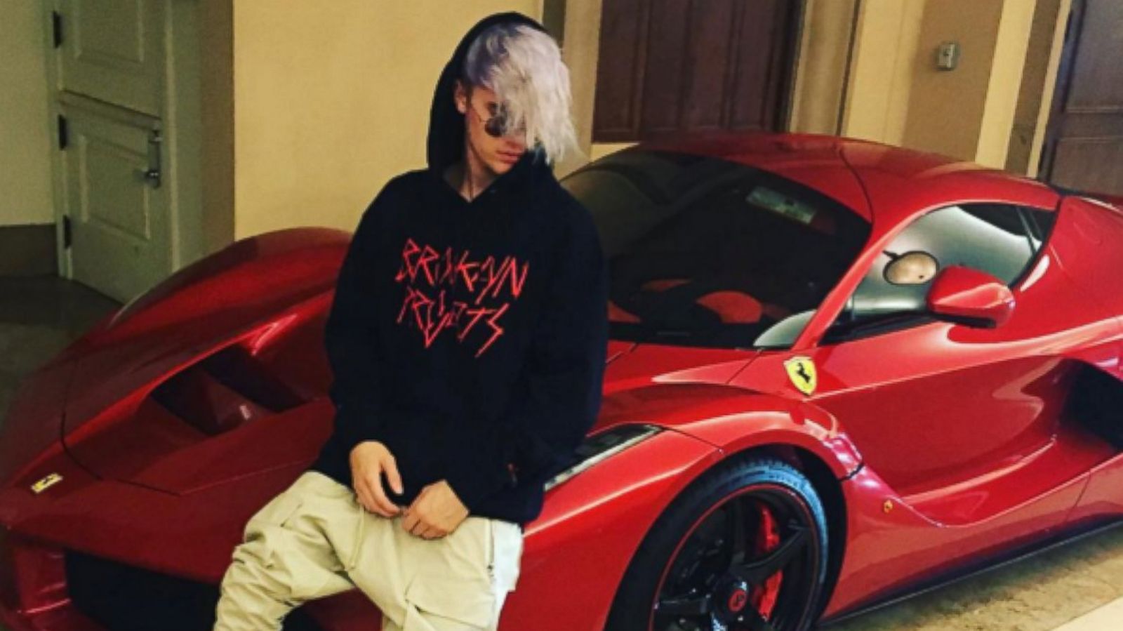 Justin Bieber Debuts Purple Hair Abc News