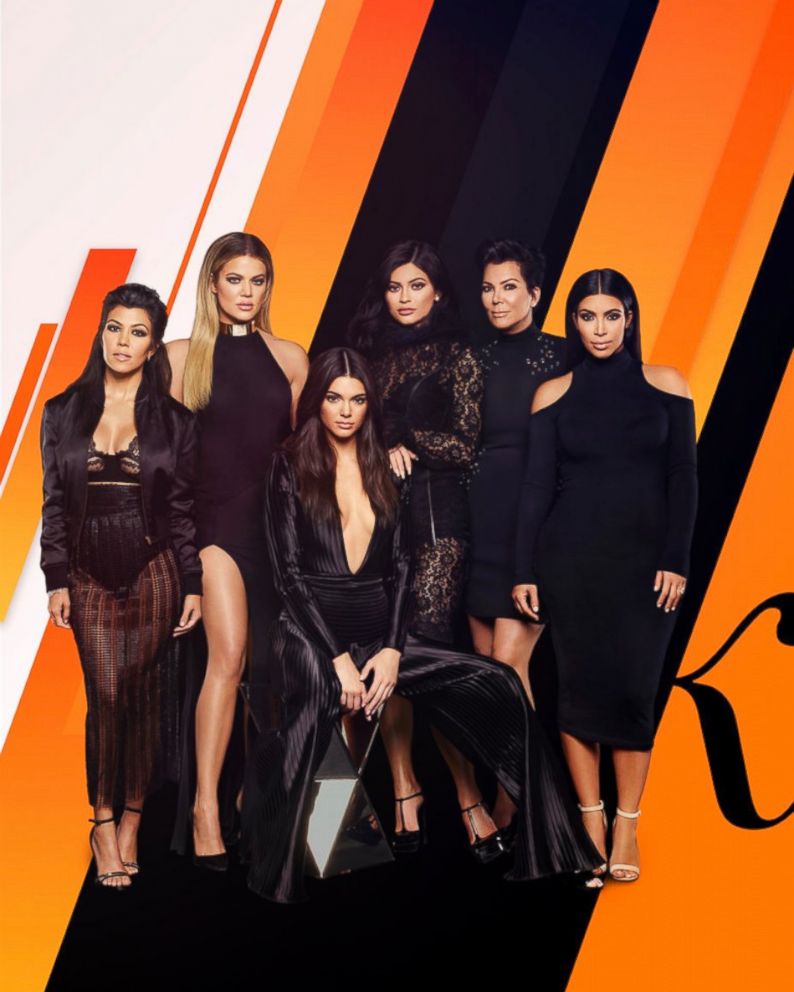 PHOTO: Keeping Up with the Kardashians season: 11  (L-R) Kourtney Kardashian, Khloe Kardashian, Kendall Jenner, Kylie Jenner, Kris Jenner, Kim Kardashian West.