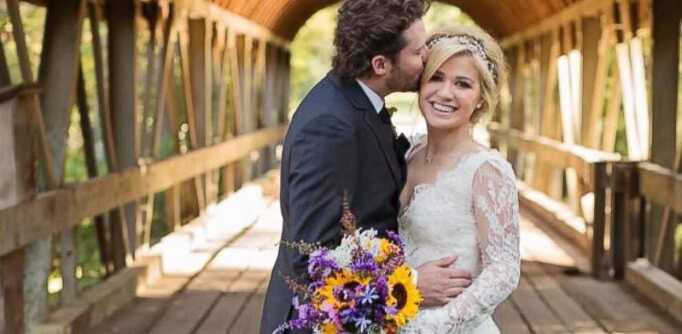 Kelly Clarkson Marries Brandon Blackstock Abc News