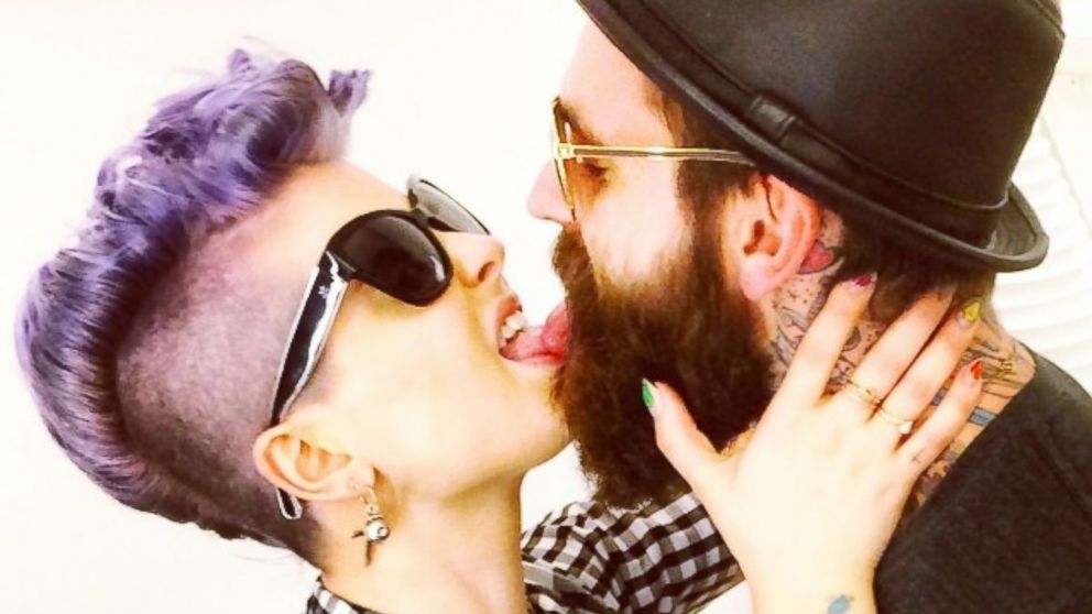 Kelly Osbourne posted this image to her Instagram on July 7, 2014 with the caption, "#TasteGood @rickifuckinhall."