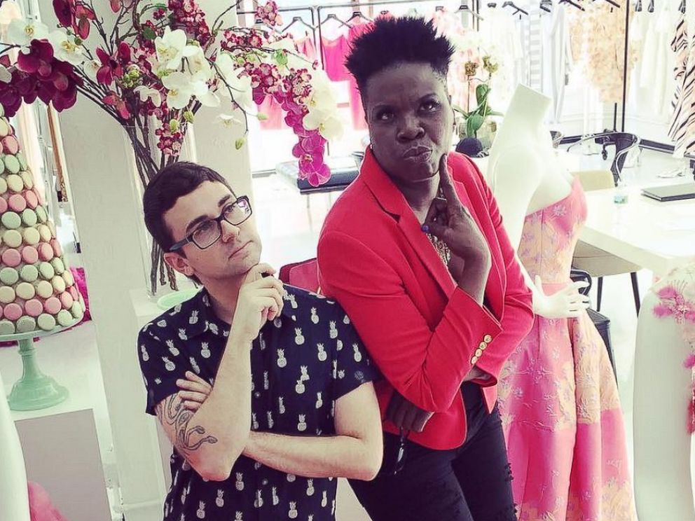 leslie jones oscar dress