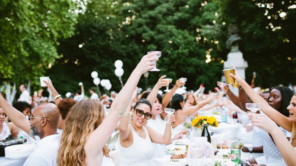 Dinner guests enjoying the PopUp Dinner in Brooklyn's Prospect Park on June 13, 2015. 