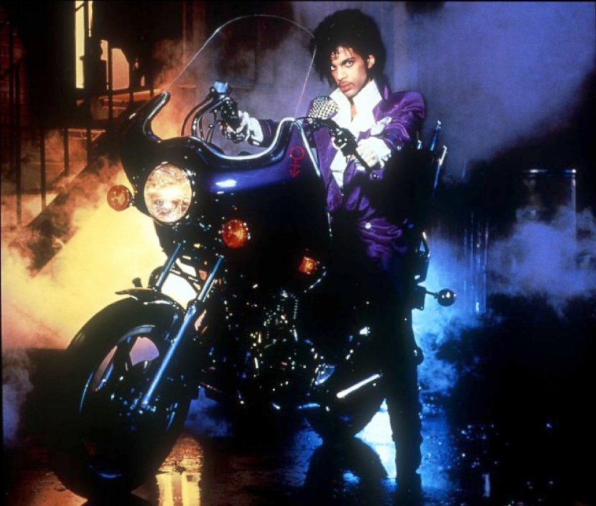 PHOTO: Prince in "Purple Rain."