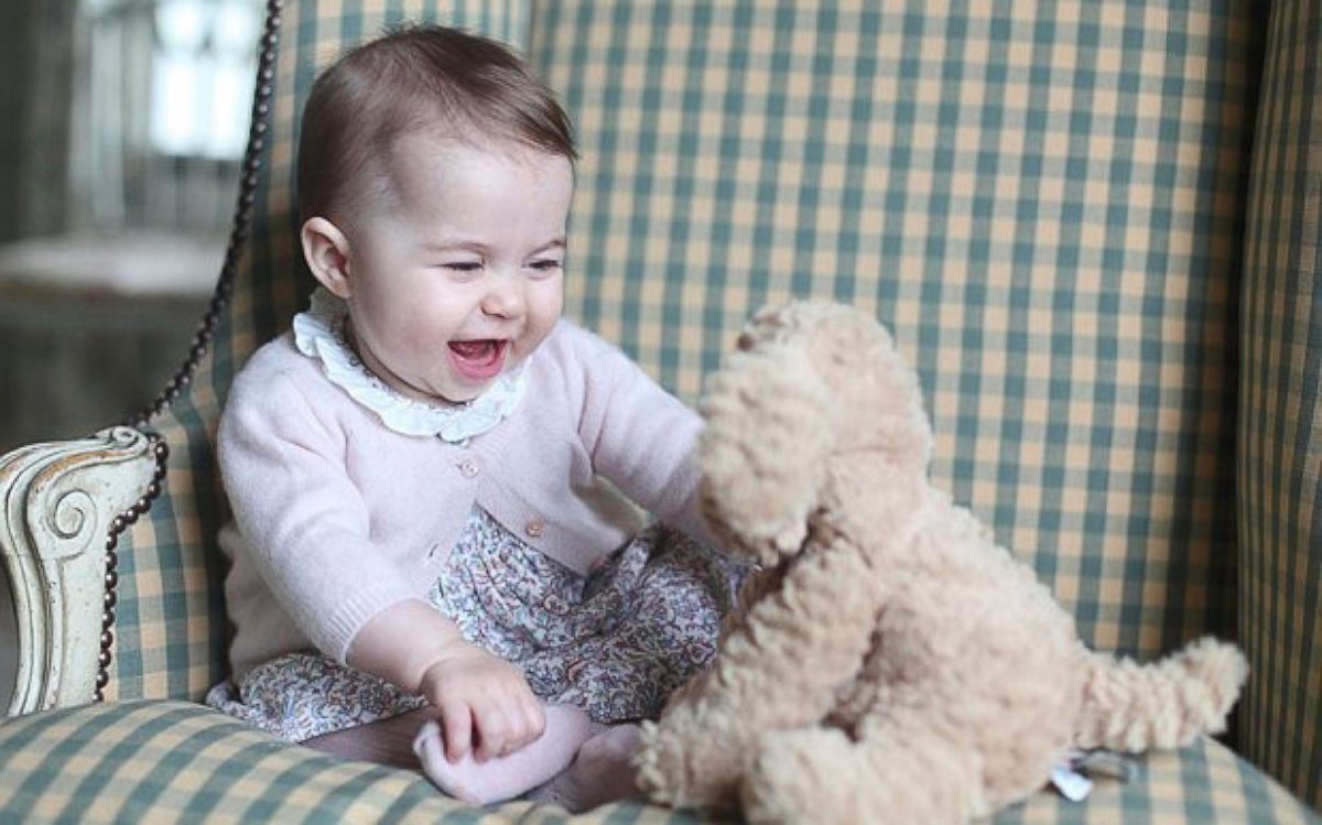 PHOTO: Kensington Palace released new photos of Princess Charlotte, which were taken in early November by the Duchess of Cambridge.