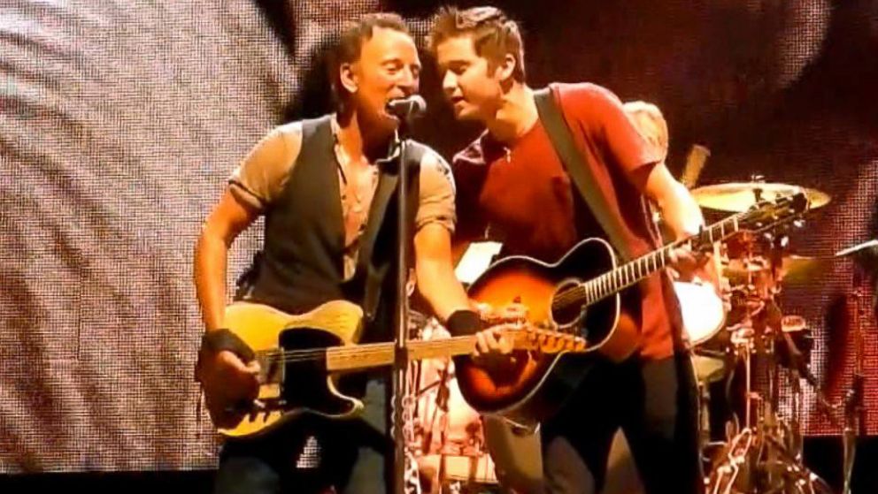 Matthew Aucoin got to sing and play alongside Bruce Springsteen after traveling from Texas to Philadelphia Friday.