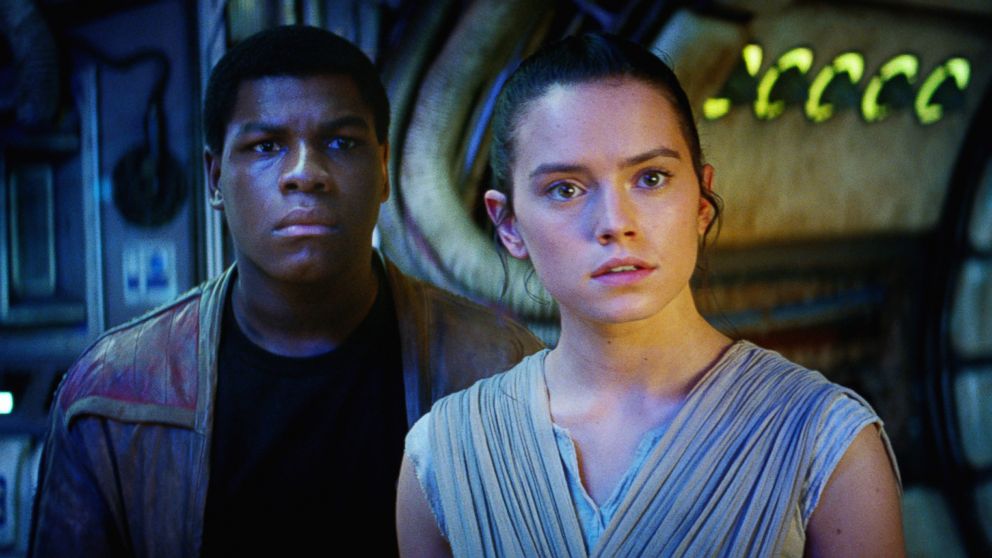 The first trailer for 'Star Wars: The Last Jedi' is here
