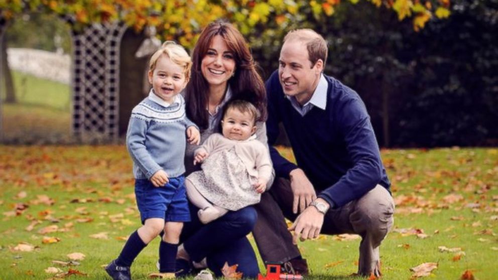 Kate and William pose for a Christmas card with George and Charlotte.