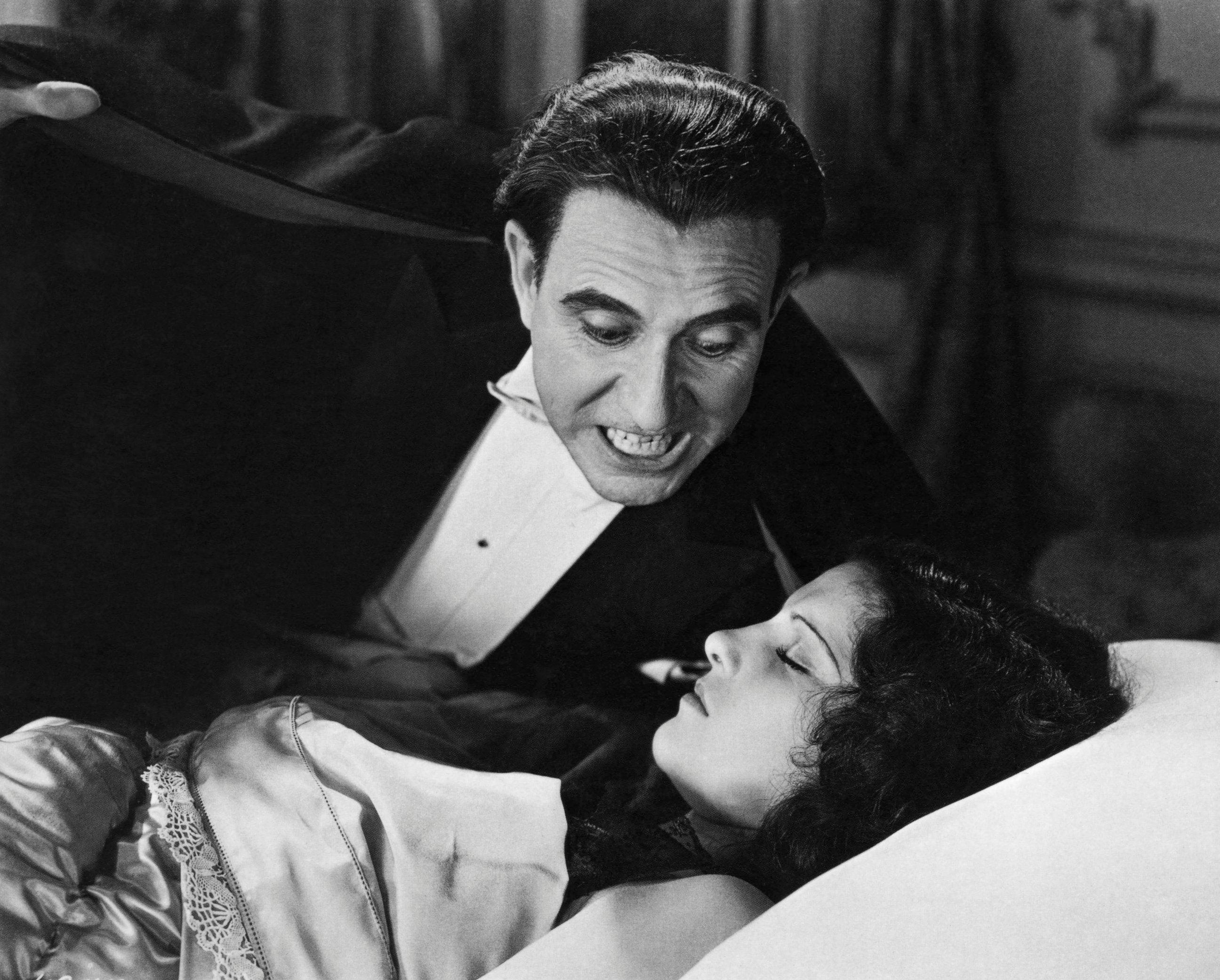 PHOTO: Bela Lugosi as Count Dracula in Dracula, 1931. 